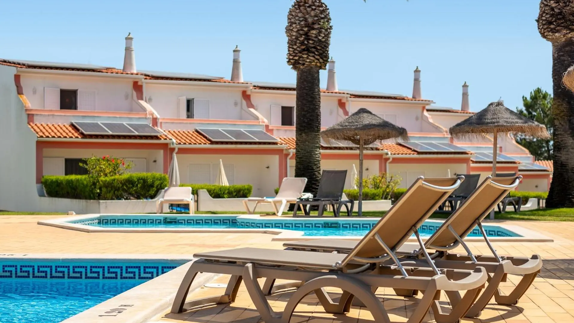 *** Holiday park Moradias Villas Joinal Albufeira Portugal
